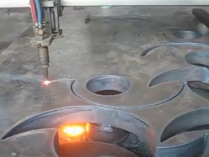 ce ontzatutako Flame ebaketa linterna cnc plasma mozteko makina eramangarria Txinan